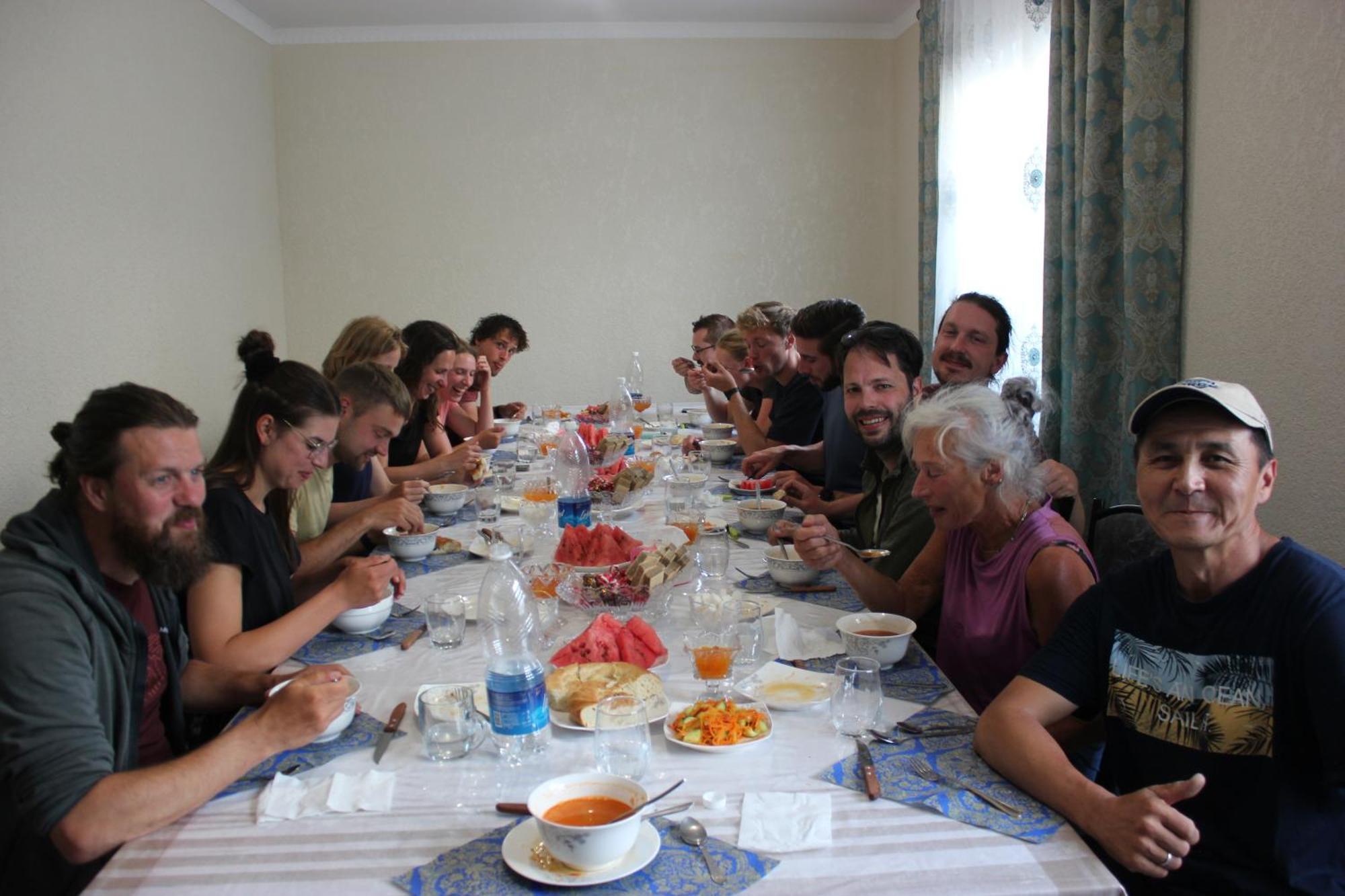 Uz-Anar Guest House Kochkor Zewnętrze zdjęcie